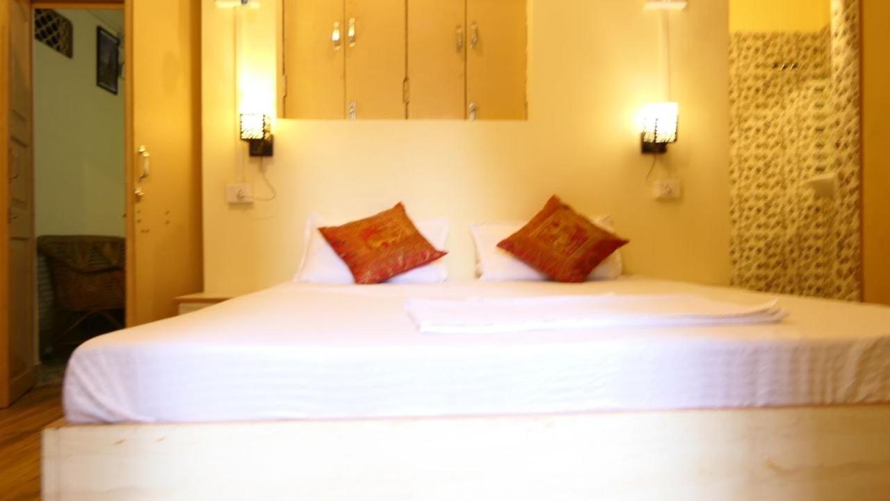 Yogi Soul Hotel Benares Buitenkant foto