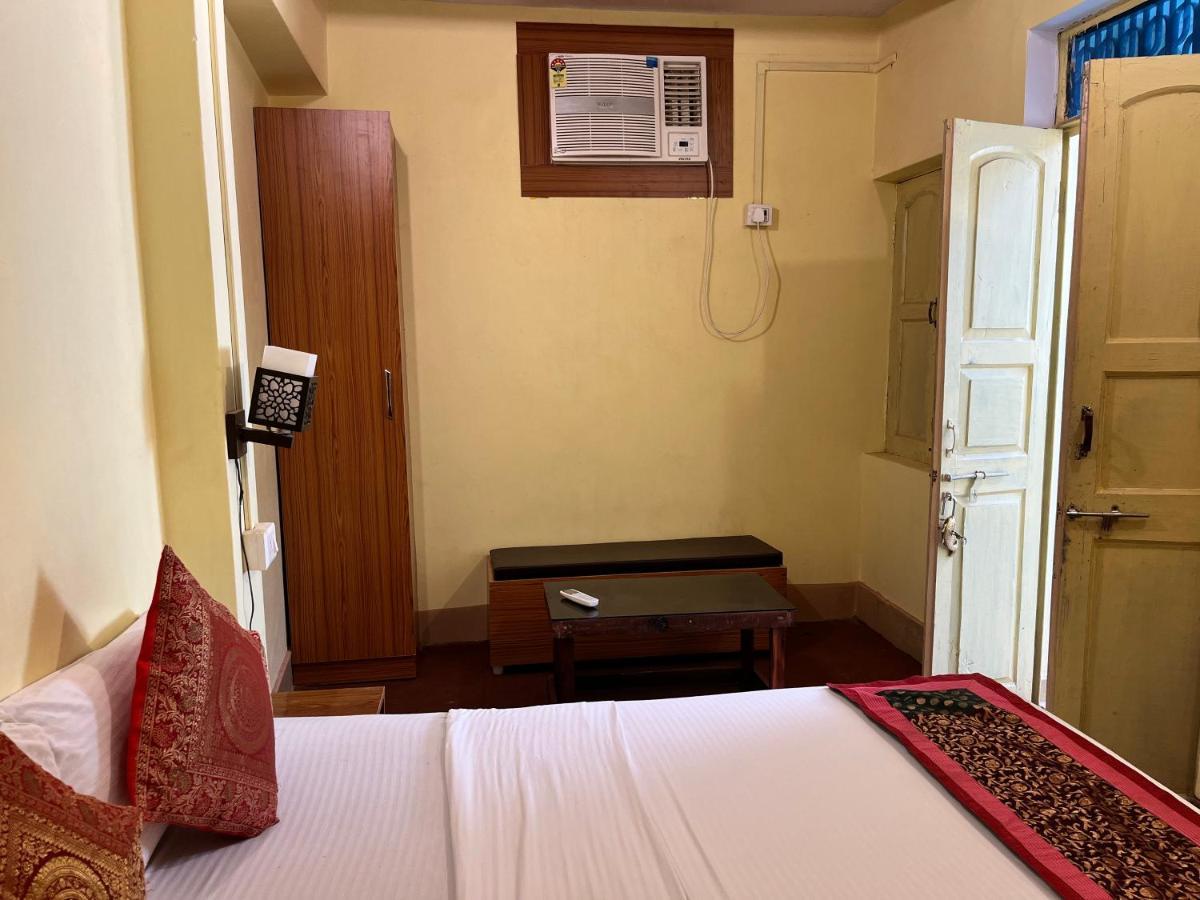 Yogi Soul Hotel Benares Buitenkant foto